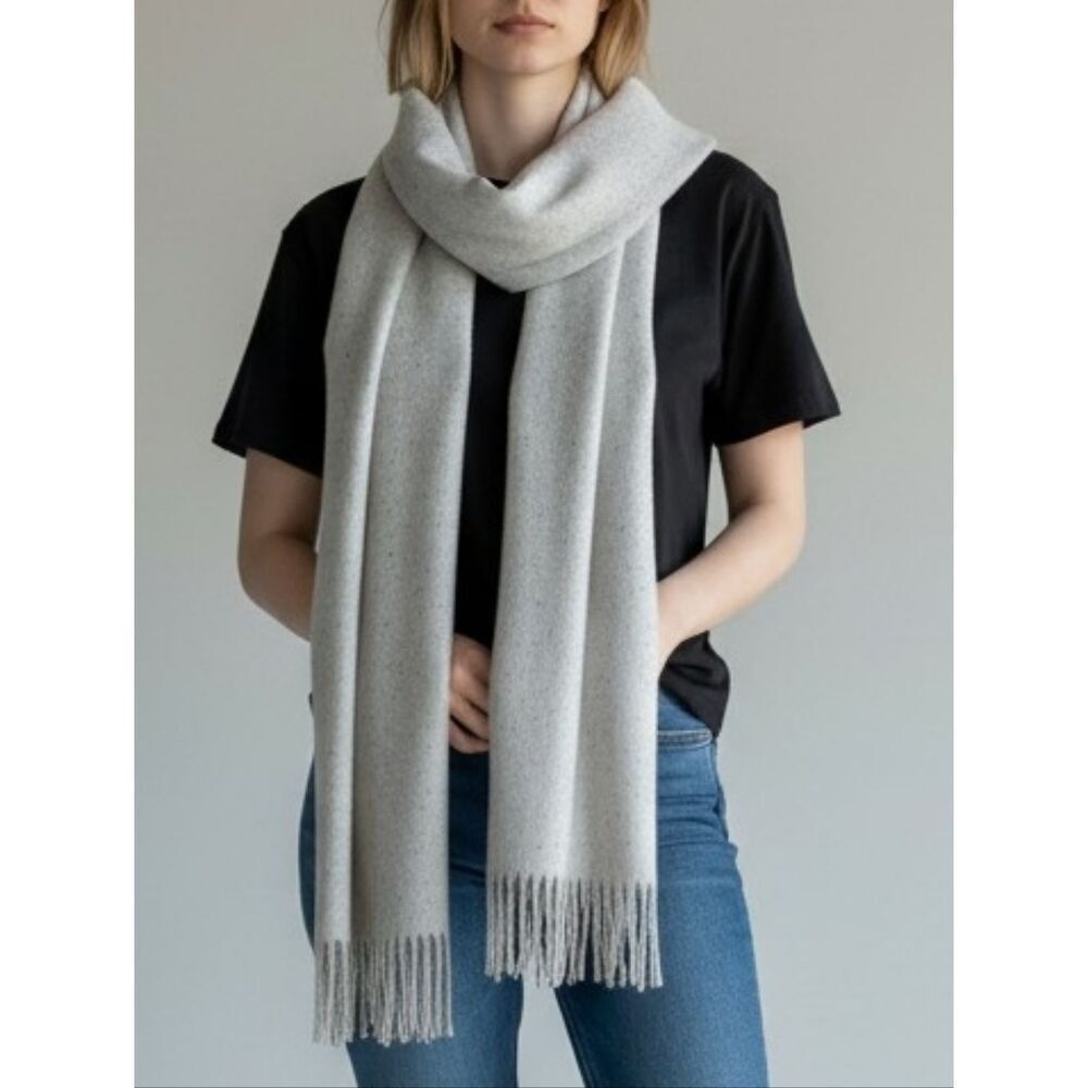 Reitmans Soft Blanket Scarf Speckled Grey With Black